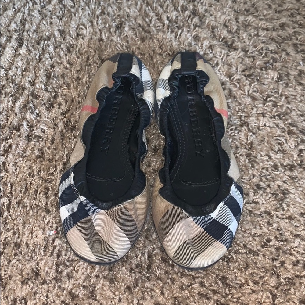 Burberry plaid flats